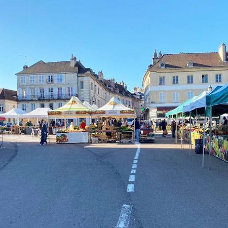 Terre De Bourgogne - Appartement Au Centre Ville D'Avallon Zewnętrze zdjęcie